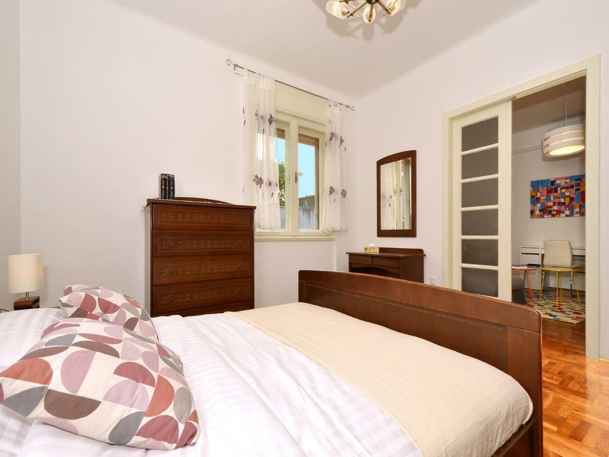 Zagrebacka 13 Apartman Split Kültér fotó